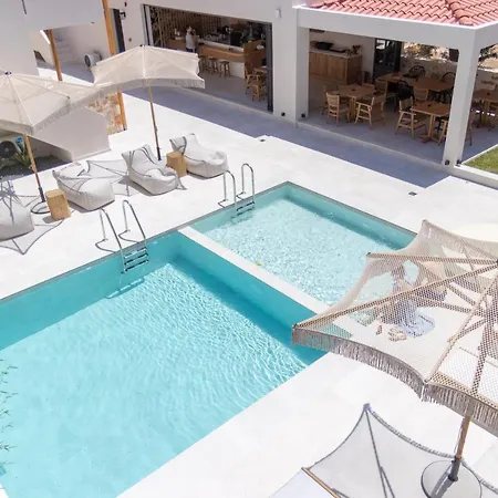 Rastoni - Relax&retreat Bed & Breakfast 4*